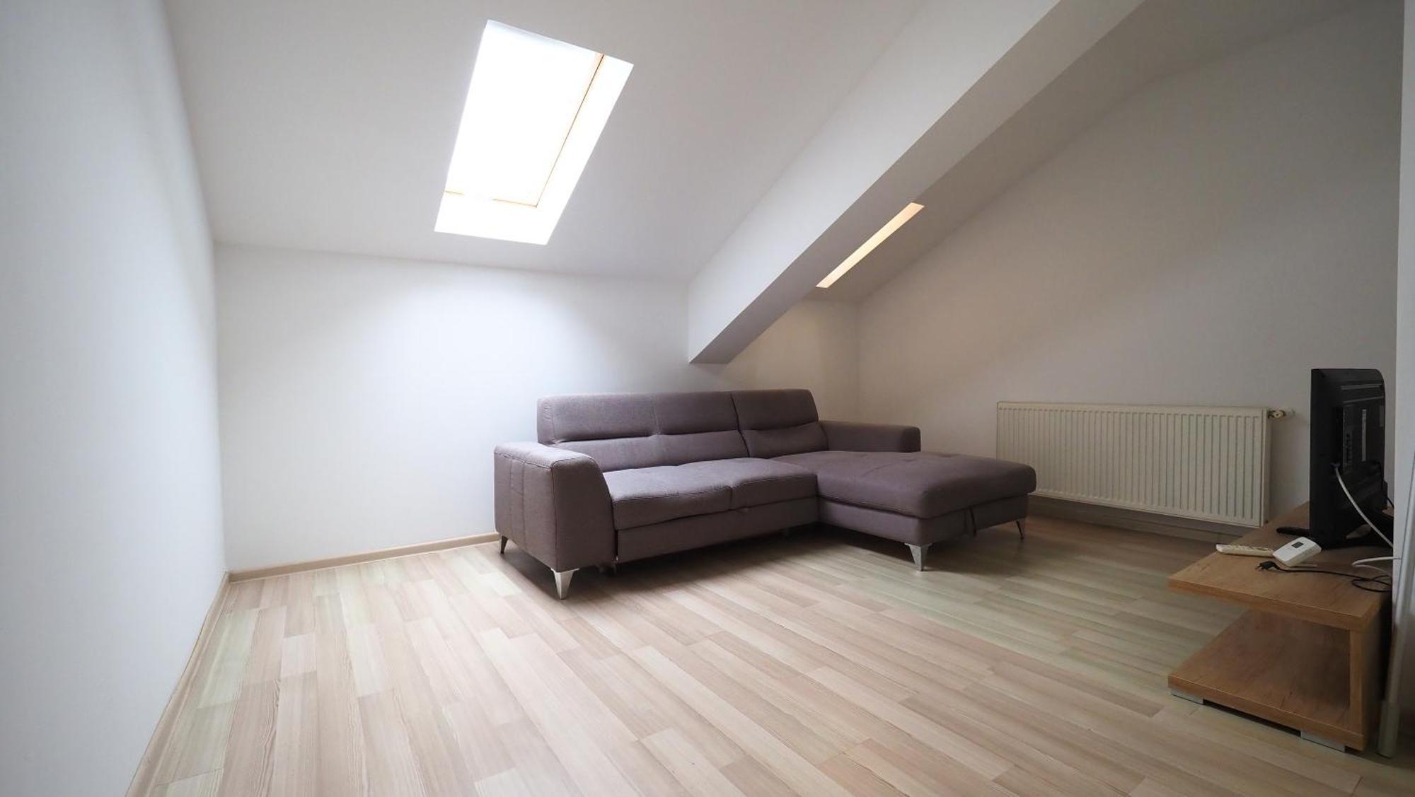 Iassium Airport Apartments ヤシ エクステリア 写真